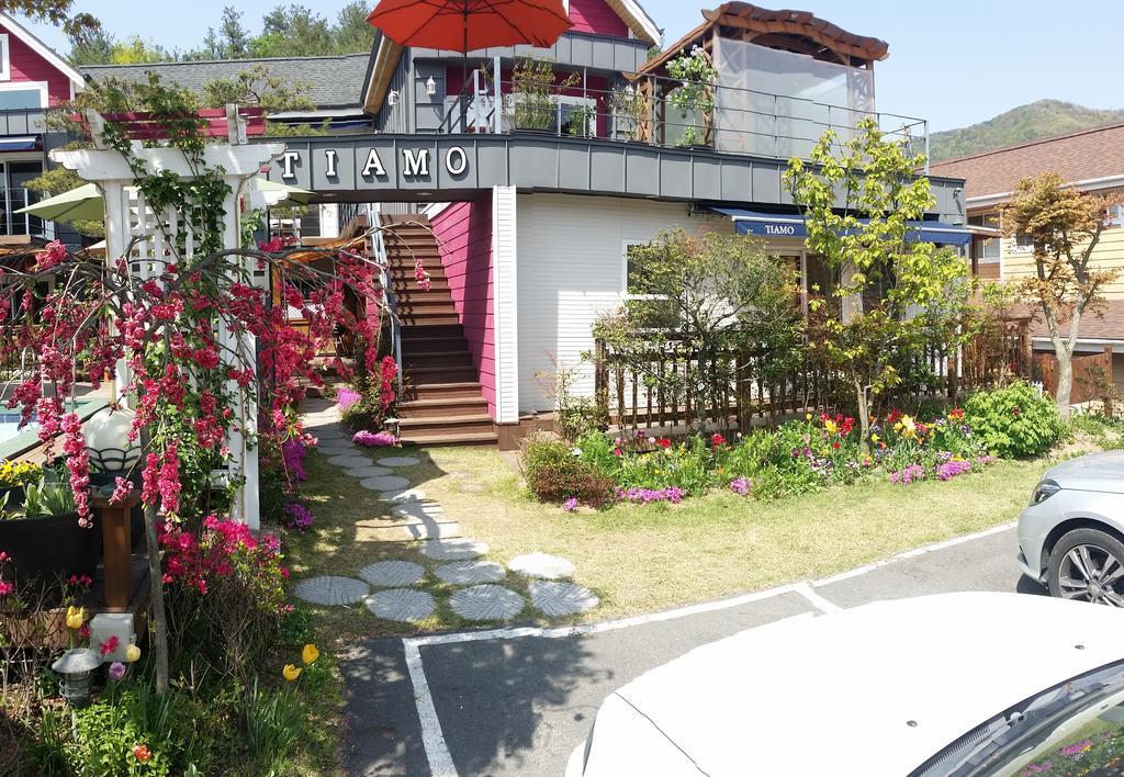 Gyeongju Tiamo Pension Екстериор снимка